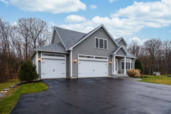 Cost of Driveway Tarring in Fresno