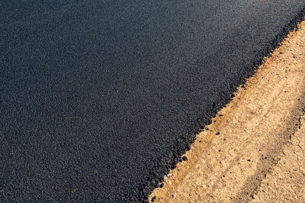Cost of Hot Tar Driveway Sealing in Fresno