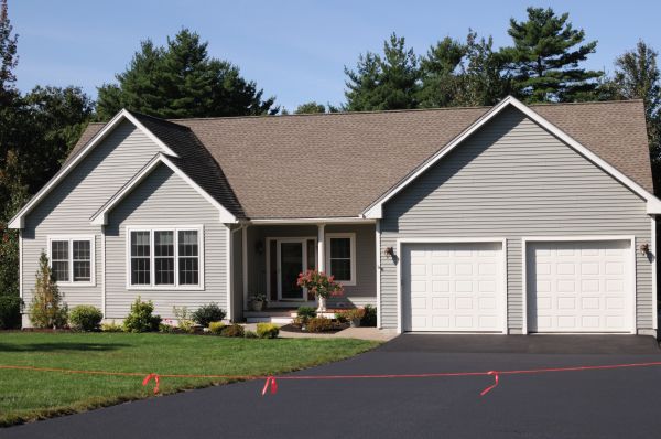 Cost of Residential Driveway Sealcoating in Fresno